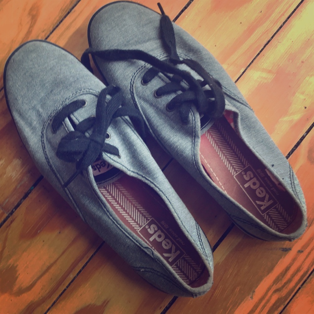 super cute and rare gray and black keds.